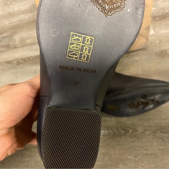 Free People | Charm Double V Bootie NEW Size 37 - Picture 8 of 12